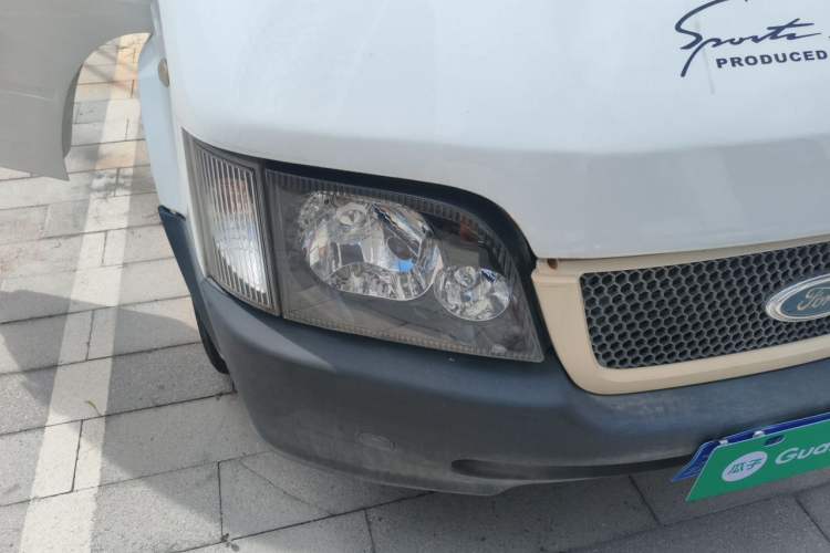 Used Ford Classic Transit 2009 2.4L Gasoline Multi-Function Short Wheelbase Mid-Roof 4G64S4N Right Front Headlight
