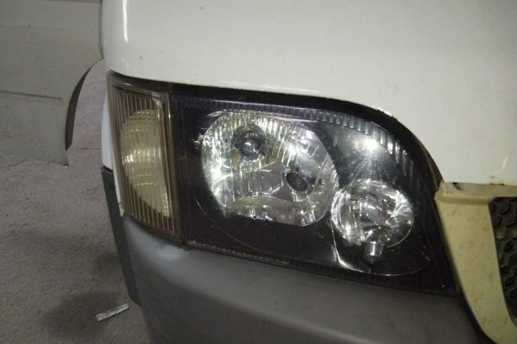 Used Ford Classic Transit 2009 2.8T Diesel Multi-Function Short Wheelbase Mid-Roof JX493ZLQ3 Right Front Headlight