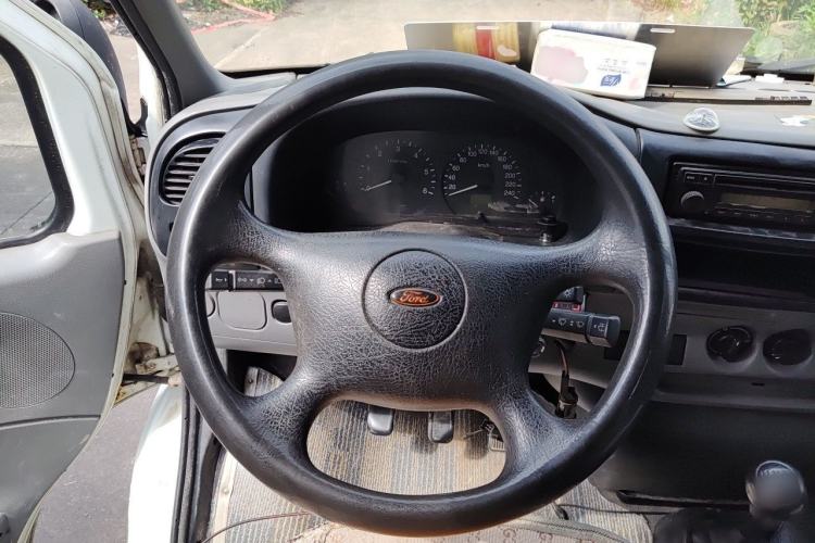 Used Ford Classic Transit 2009 2.8T Diesel Multi-Function Short Wheelbase Mid-Roof JX493ZLQ3 Steering Wheel