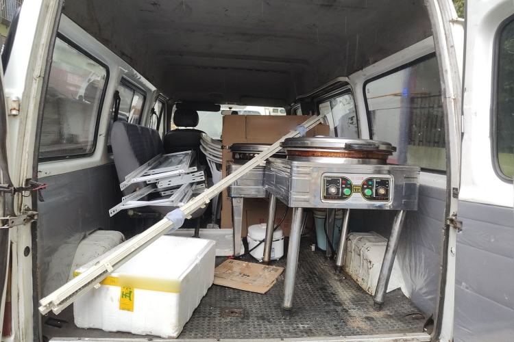 Used Ford Classic Transit 2009 2.8T Diesel Multi-Function Short Wheelbase Mid-Roof JX493ZLQ3 Trunk