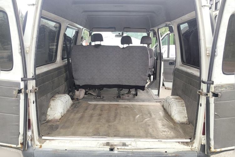 Used Ford Classic Transit 2009 2.8T Diesel Multi-Function Short Wheelbase Mid-Roof JX493ZLQ3 Trunk