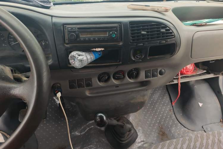 Used Ford Classic Transit  Audio And AC Panel