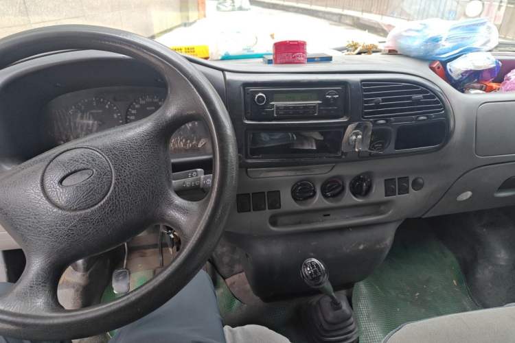 Used Ford Classic Transit  Center Console