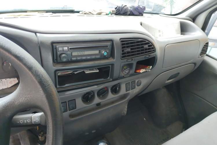 Used Ford Classic Transit  Audio And AC Panel
