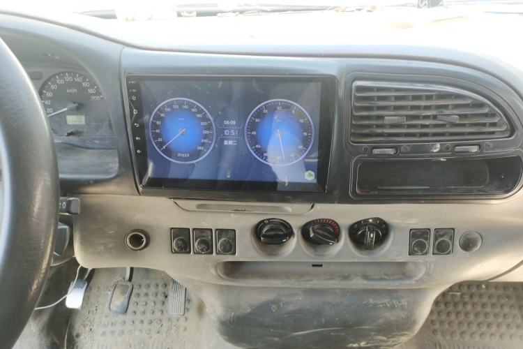 Used Ford Classic Transit  Center Console