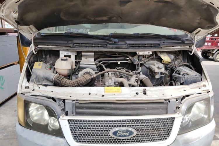 Used Ford Classic Transit  Engine Bay