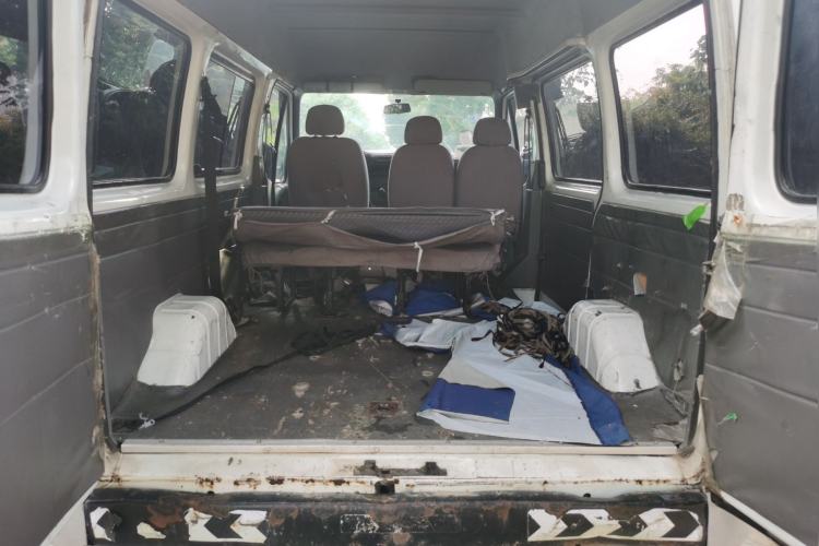 Used Ford Classic Transit  Trunk