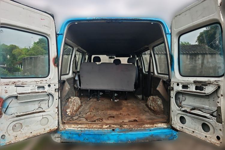Used Ford Classic Transit 2013 2.8T Diesel Van Short Wheelbase Mid-Roof JX493ZLQ4 Trunk