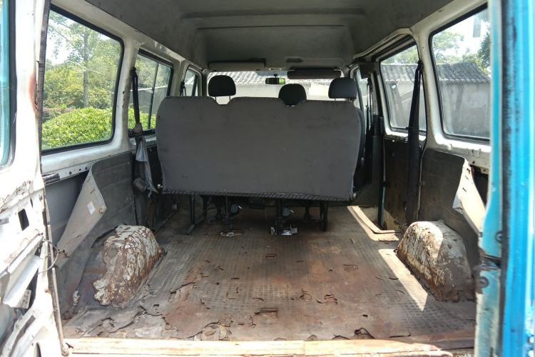 Used Ford Classic Transit 2013 2.8T Facelifted Diesel Van - Short Wheelbase Mid-Roof Model JX493ZLQ4 Trunk