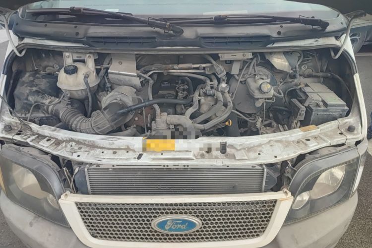 Used Ford Classic Transit 2013 2.8T Refurbished Diesel Ice-White Logistics Vehicle Long Wheelbase Mid-Roof Model JX493ZLQ4 Engine Bay