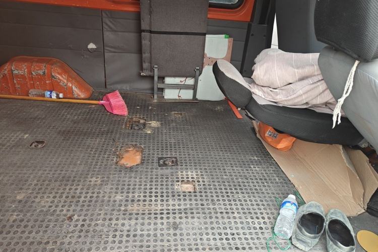 Used Ford Classic Transit 2013 2.8T Diesel Van Short Wheelbase Mid-Roof JX493ZLQ4 Left Rear Seat