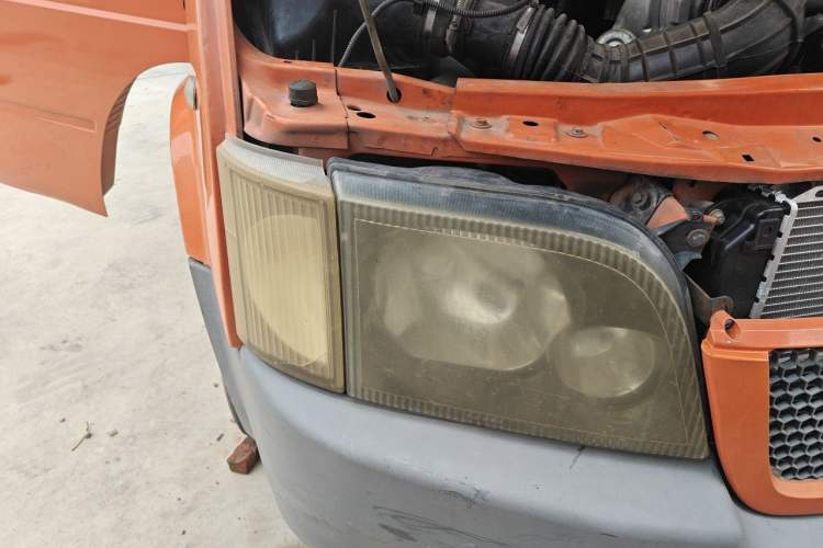 Used Ford Classic Transit 2013 2.8T Diesel Van Short Wheelbase Mid-Roof JX493ZLQ4 Right Front Headlight
