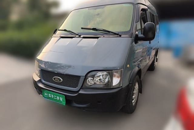 Ojetý Ford Classic Transit 2013 model, 2.8T diesel, 6 seats, manual transmission