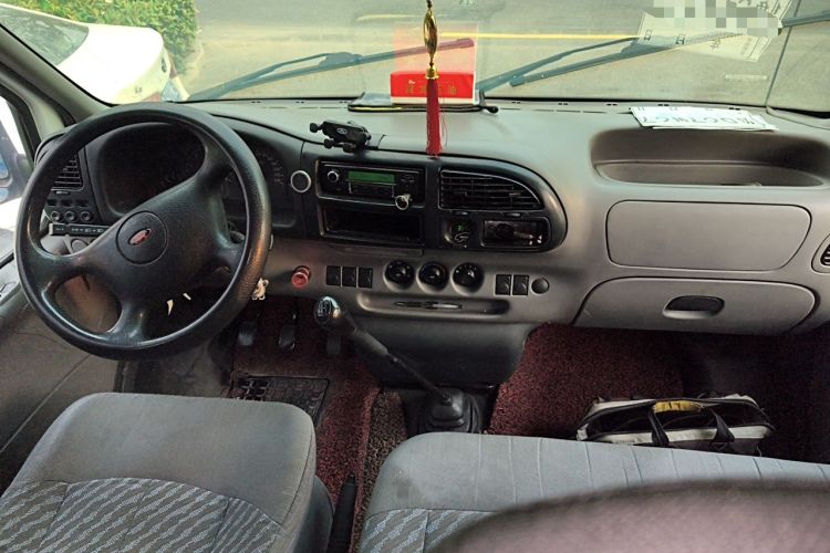 Used Ford Classic Transit  Center Console