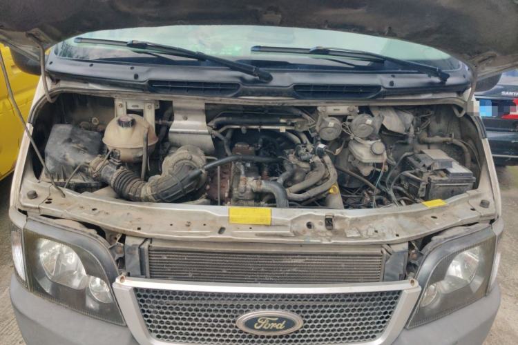 Used Ford Classic Transit 2013 2.8T Diesel Logistics Model with Short Wheelbase and Mid-Roof JX493ZLQ4 Engine Bay