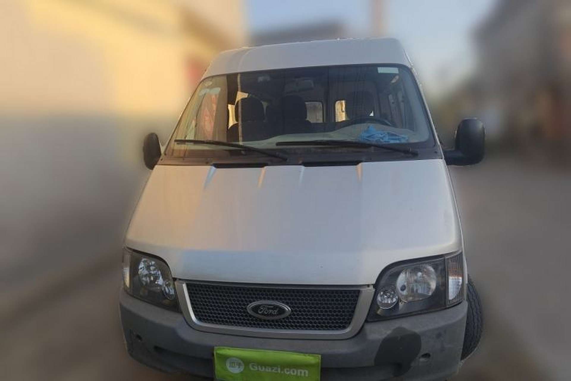 Used Ford Classic Transit 2013 2.8T Diesel Logistics Model with Short Wheelbase and Mid-Roof JX493ZLQ4 Front