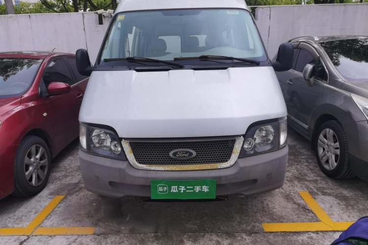 Used Ford Classic Transit 2013 2.8T Revised Diesel Standard Version with Short Wheelbase and Mid-Roof – JX493ZLQ4 Front