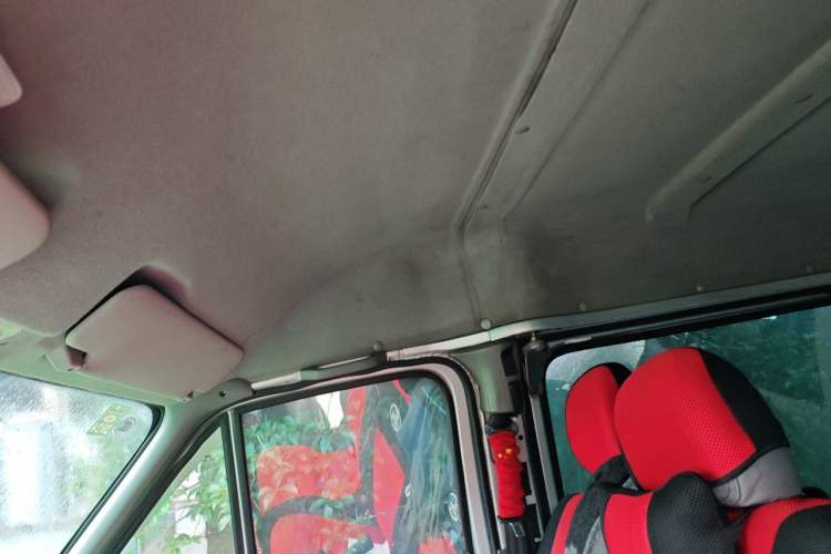 Used Ford Classic Transit 2013 2.8T Diesel Ice White Logistics Vehicle Long Wheelbase Mid-Roof Design – JX493ZLQ4 Headliner