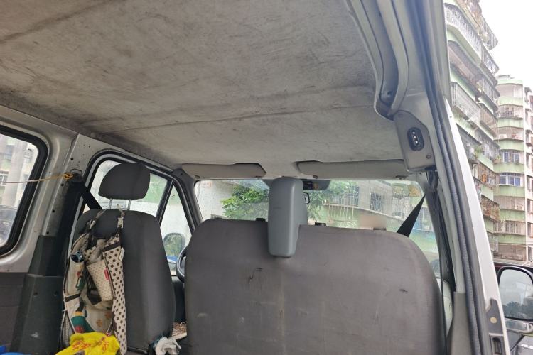 Used Ford Classic Transit 2013 2.8T Facelifted Diesel Van - Short Wheelbase Mid-Roof Model JX493ZLQ4 Headliner