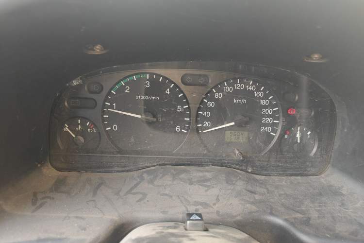 Used Ford Classic Transit 2013 2.8T Diesel Logistics Model with Short Wheelbase and Mid-Roof JX493ZLQ4 Instrument Cluster