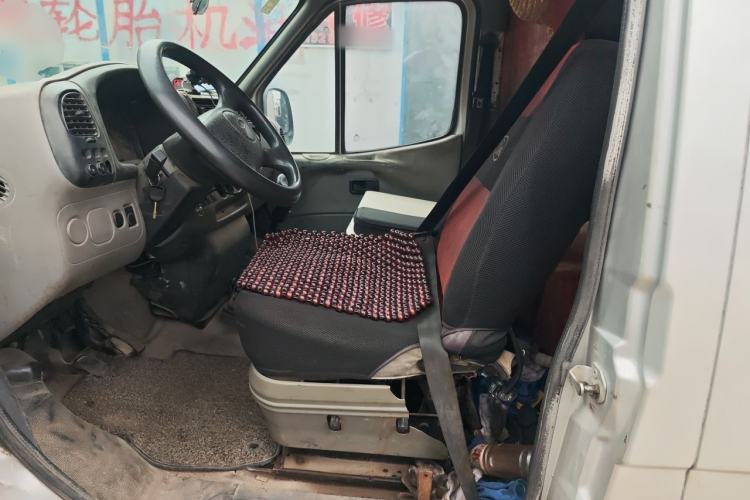 Used Ford Classic Transit 2013 2.8T Facelifted Diesel Van - Short Wheelbase Mid-Roof Model JX493ZLQ4 Left Rear Seat