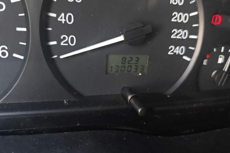 Used Ford Classic Transit 2013 2.8T Facelifted Diesel Van - Short Wheelbase Mid-Roof Model JX493ZLQ4 Odometer Close Up