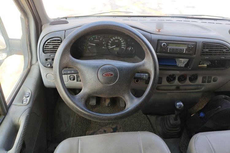 Used Ford Classic Transit 2013 2.8T Facelifted Diesel Van - Short Wheelbase Mid-Roof Model JX493ZLQ4 Steering Wheel