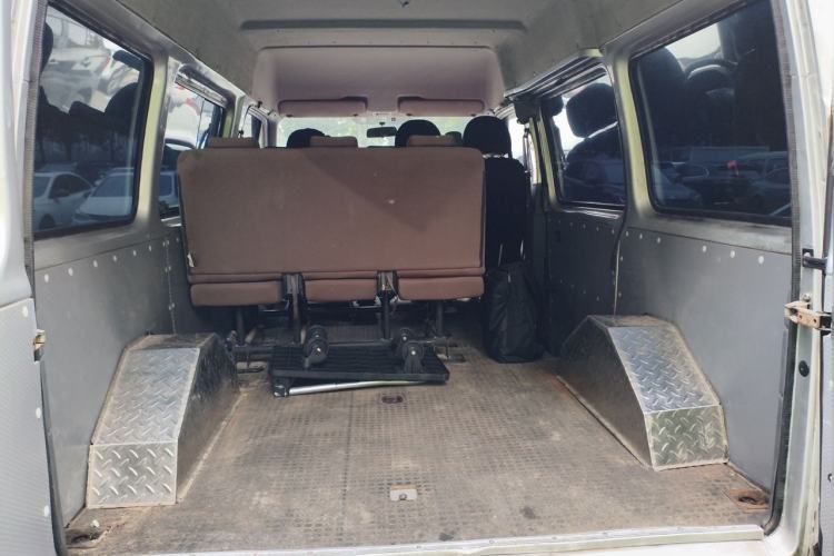 Used Ford Classic Transit 2013 2.8T Diesel Standard Short-Wheelbase Mid-Roof JX493ZLQ3A Trunk