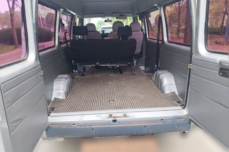 Used Ford Classic Transit 2013 2.8T Facelifted Diesel Van - Short Wheelbase Mid-Roof Model JX493ZLQ4 Trunk