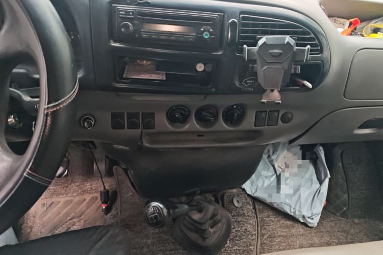 Used Ford Classic Transit 2013 2.8T Diesel Van Short Wheelbase Mid-Roof Model JX493ZLQ3A Audio And AC Panel