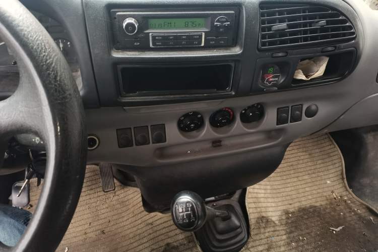 Used Ford Classic Transit 2013 2.8T Diesel Van Short Wheelbase Mid-Roof JX493ZLQ4 Audio And AC Panel