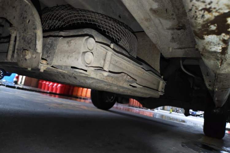 Used Ford Classic Transit 2013 2.8T Diesel Standard Short-Wheelbase Mid-Roof JX493ZLQ3A Chassis Front Left