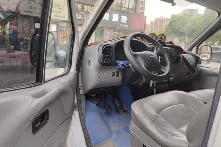 Used Ford Classic Transit 2013 2.8T Diesel Van Short Wheelbase Mid-Roof Model JX493ZLQ3A Driver Seat