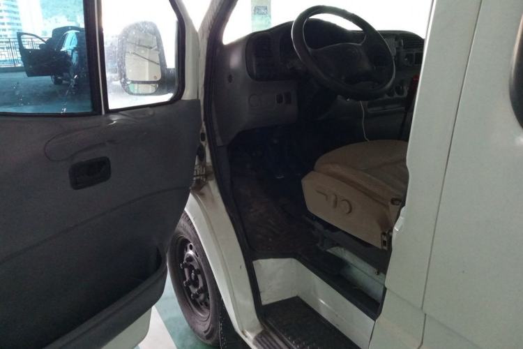 Used Ford Classic Transit 2013 2.8T Facelifted Diesel Van - Short Wheelbase Mid-Roof Model JX493ZLQ4 Driver Seat