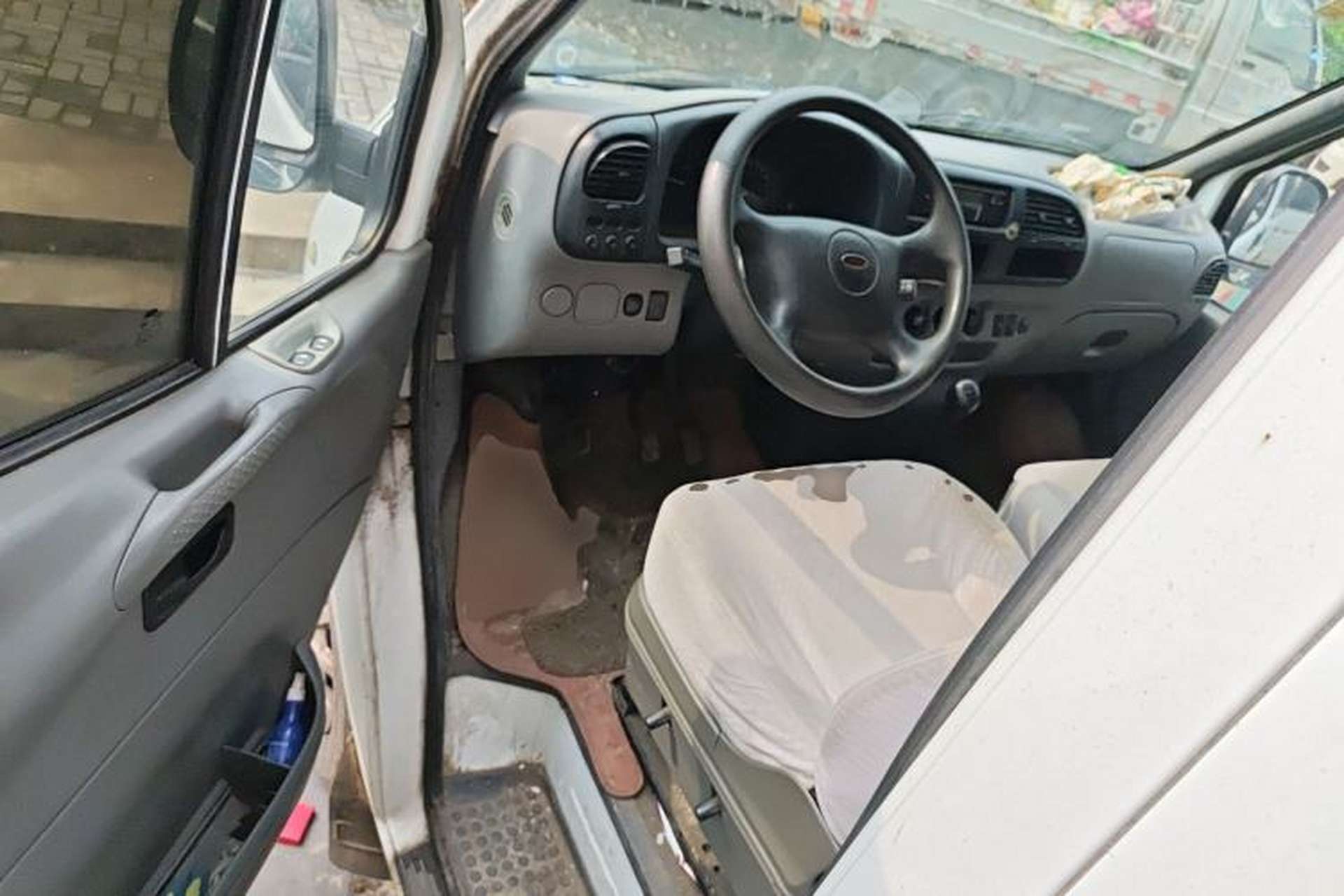 Used Ford Classic Transit 2013 2.8T Facelifted Diesel Van - Short Wheelbase Mid-Roof Model JX493ZLQ4 Driver Seat