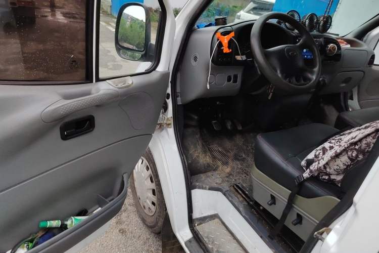 Used Ford Classic Transit 2013 2.8T Facelifted Diesel Van - Short Wheelbase Mid-Roof Model JX493ZLQ4 Driver Seat