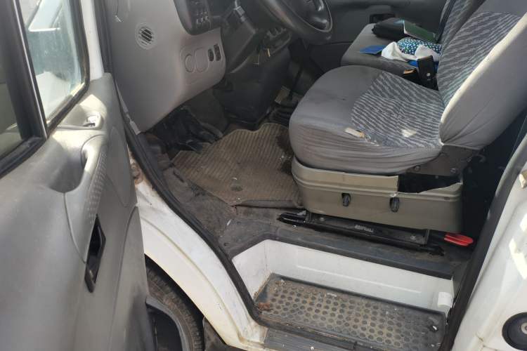 Used Ford Classic Transit 2013 2.8T Diesel Van Short Wheelbase Mid-Roof JX493ZLQ4 Driver Seat