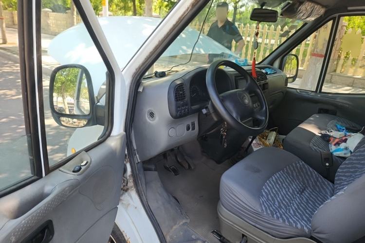 Used Ford Classic Transit 2013 2.8T Diesel Standard Version Short Wheelbase Mid-Roof JX493ZLQ4 Driver Seat