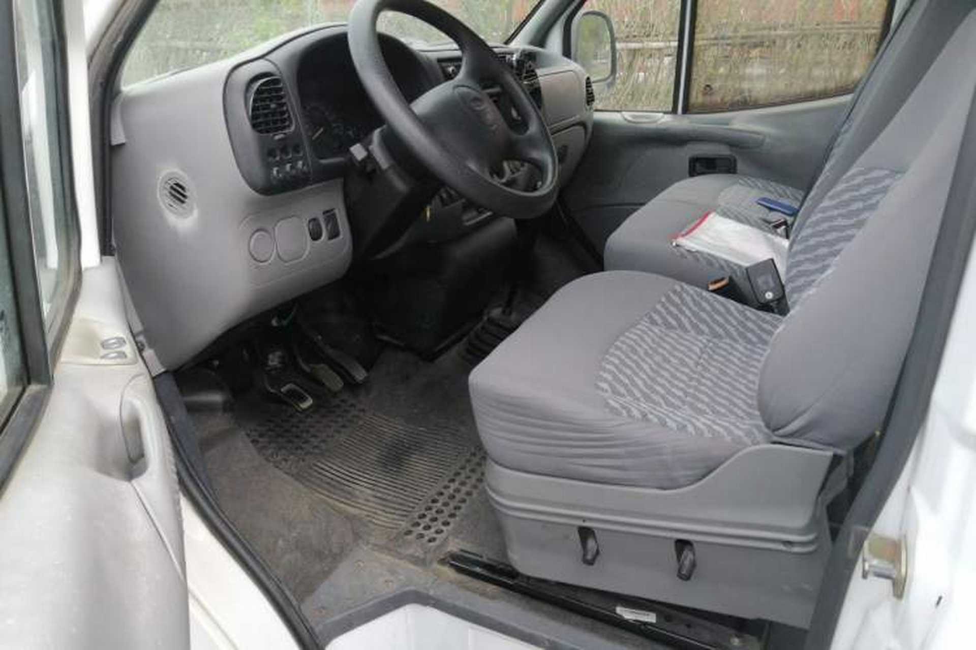 Used Ford Classic Transit 2013 2.8T Diesel Standard Version Short Wheelbase Mid-Roof JX493ZLQ4 Driver Seat