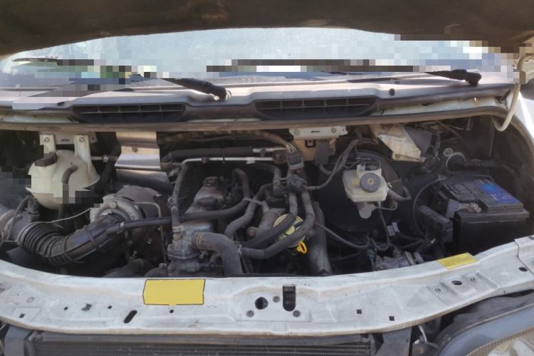 Used Ford Classic Transit 2013 2.8T Diesel Logistics Model with Short Wheelbase and Mid-Roof JX493ZLQ4 Engine Bay