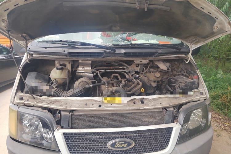 Used Ford Classic Transit  Engine Bay