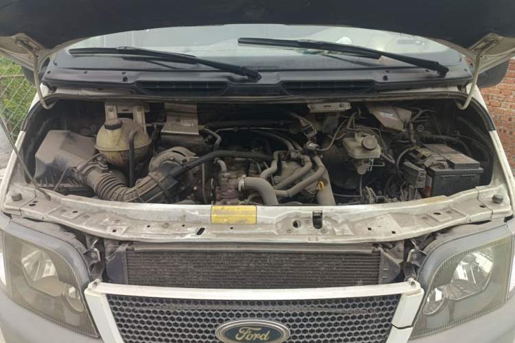 Used Ford Classic Transit 2013 2.8T Facelifted Diesel Van - Short Wheelbase Mid-Roof Model JX493ZLQ4 Engine Bay