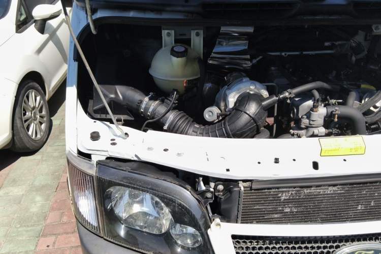 Used Ford Classic Transit 2013 2.8T Revised Diesel Standard Version with Long Wheelbase and High Roof – JX493ZLQ4 Engine Bay Right