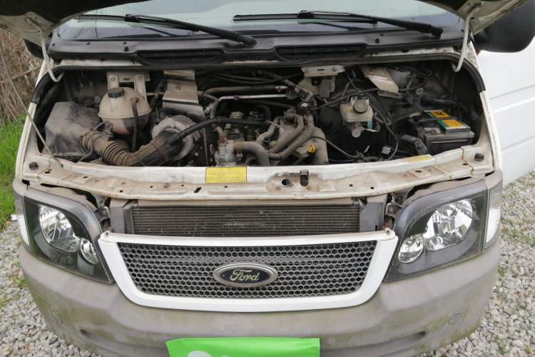 Used Ford Classic Transit 2013 2.8T Diesel Standard Version Short Wheelbase Mid-Roof JX493ZLQ4 Engine Bay