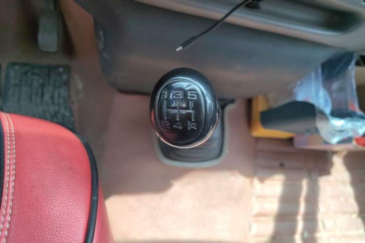 Used Ford Classic Transit  Gear Lever