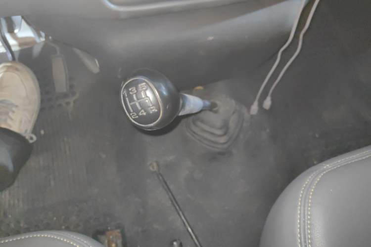 Used Ford Classic Transit 2013 2.8T Diesel Standard Version Long Wheelbase Mid-Roof JX493ZLQ4 Gear Lever