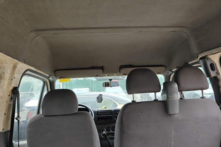 Used Ford Classic Transit 2013 2.8T Diesel Van Short Wheelbase Mid-Roof Model JX493ZLQ3A Headliner