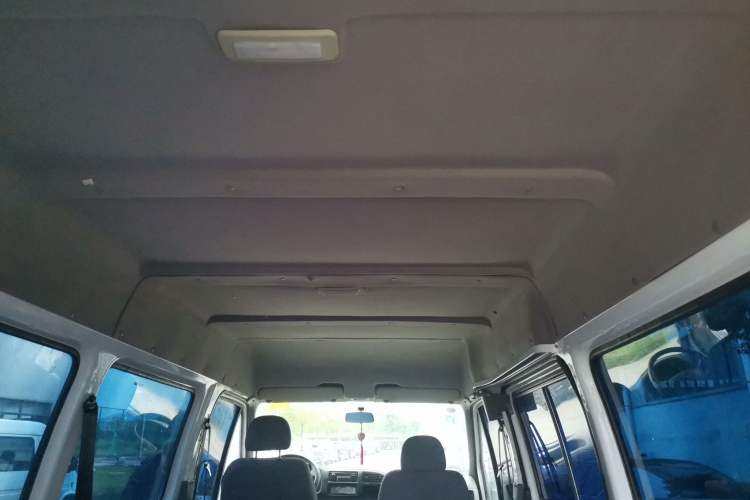 Used Ford Classic Transit 2013 2.8T Diesel Ice White Logistics Vehicle Long Wheelbase Mid-Roof Design – JX493ZLQ4 Headliner