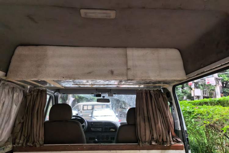 Used Ford Classic Transit 2013 2.8T Revised Diesel Standard Version with Long Wheelbase and High Roof – JX493ZLQ4 Headliner
