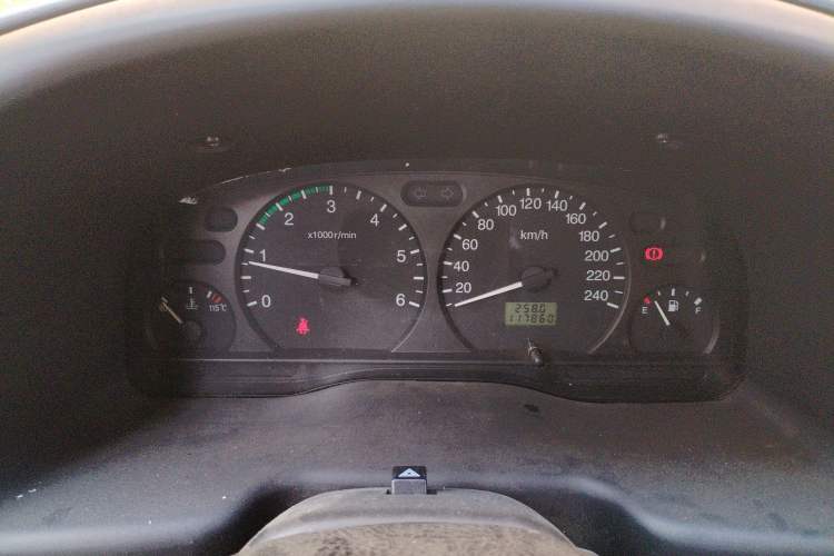 Used Ford Classic Transit 2013 2.8T Diesel Logistics Model with Short Wheelbase and Mid-Roof JX493ZLQ4 Instrument Cluster